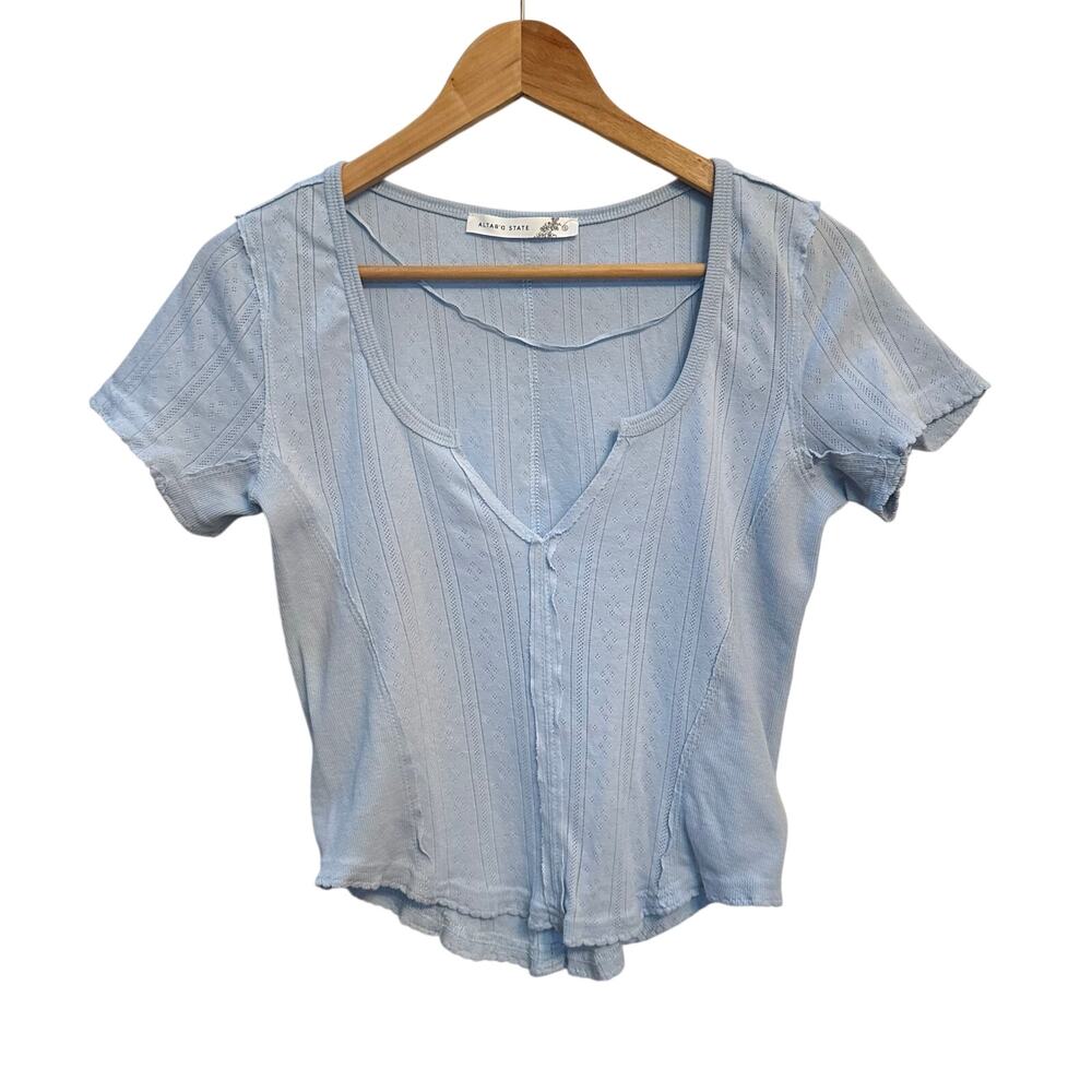 Altar'd State Baby Blue Crop Fitted Short Sleeve Blouse Womens Size Small Summer